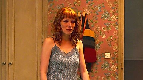 Pic: Diana Gómez in Valeria (2020)