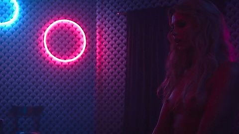 Pic: Riley Voelkel in Hightown (2020)