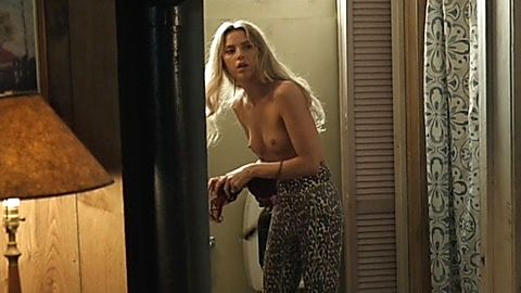 Pic: Riley Voelkel in Hightown (2020)