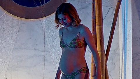 Pic: Vittoria Puccini in 18 Presents (2020)