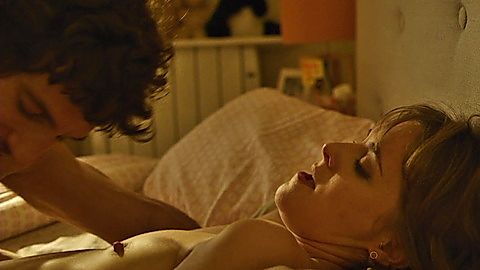 Pic: Alba Ribas in I Love You, Stupid (2020)
