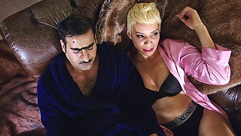 Pic: Lori Livingston in Sex and the Future (2020)