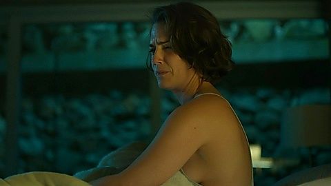 Pic: Natália Lage in Hard (2020)