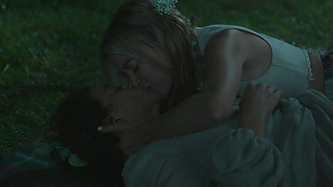 Pic: Alia Shawkat in Search Party (2016)