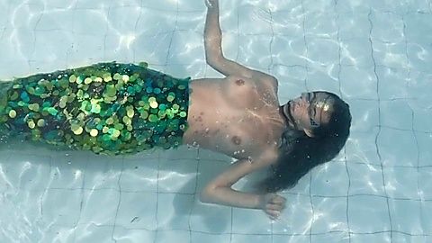 Pic: Bruna Trindade in Heterônimo (2016)