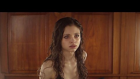 Pic: India Eisley in Dead Reckoning (2020)