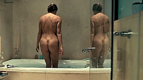 Pic: María Fernanda Yépes in Dark Desire (2020)
