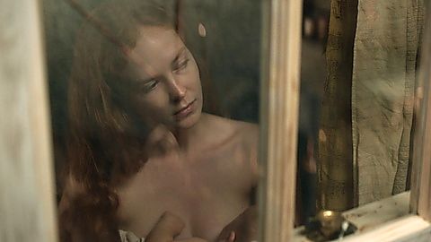 Pic: Rosy McEwen in The Alienist (2018)