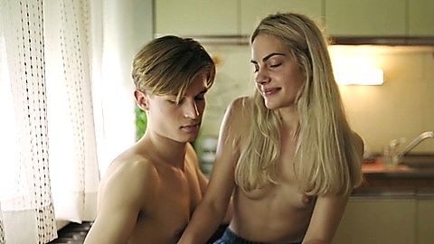 Pic: Tara Thaller in Success (2019)