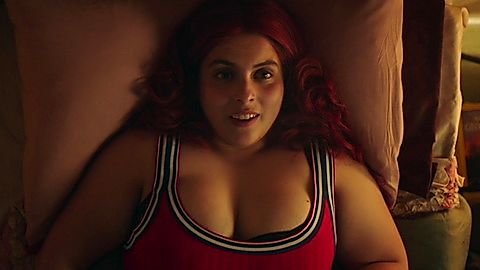 Pic: Beanie Feldstein in How to Build a Girl (2019)