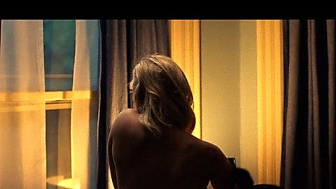 Pic: Lili Reinhart in Chemical Hearts (2020)