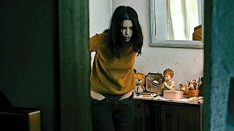 Pic: Michalina Olszańska in Carga (2018)