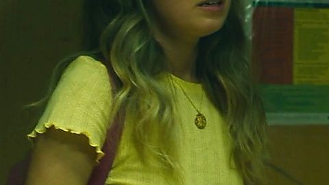 Pic: Haley Lu Richardson in Unpregnant (2020)