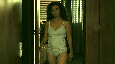 Pic: Natalia Señorales in Terrified (2018)