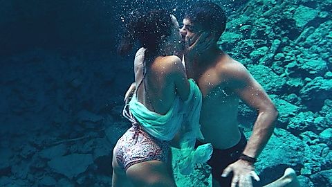 Pic: Ximena Romo in As If It Were the First Time (2019)