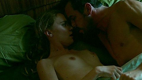 Pic: Déborah François in The Paramedic (2020)