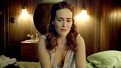 Pic: Sarah Paulson in Ratched (2020)
