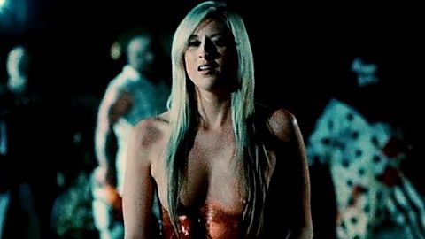 Pic: Kelly Savanna Deaton in Fear Pharm (2020)