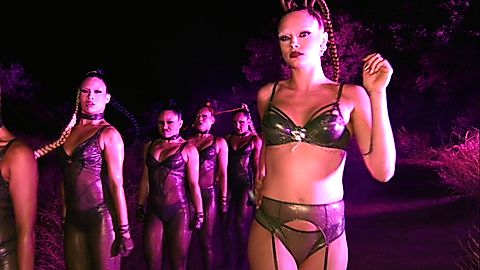 Pic: Cara Delevingne in Savage X Fenty Show (2019)
