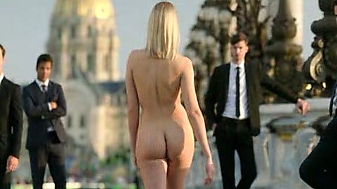 Pic: Alexandra Turcan in Emily in Paris (2020)