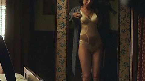Pic: Belén Cuesta in The Endless Trench (2019)