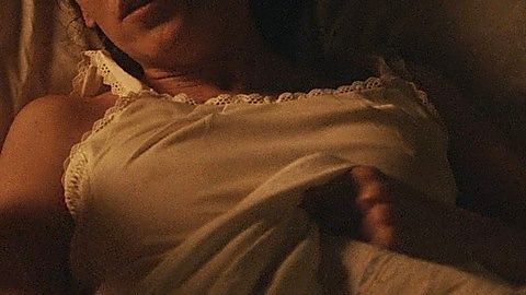 Pic: Belén Cuesta in The Endless Trench (2019)
