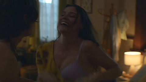 Pic: Lily Sullivan in I Met a Girl (2020)