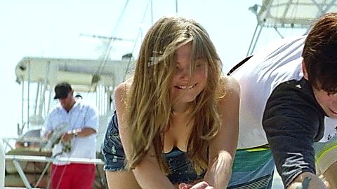 Pic: Stefanie Scott in Mary (2019)