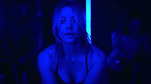 Pic: Kaley Cuoco in The Flight Attendant (2020)