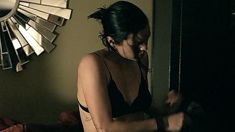 Pic: Lina Esco in S.W.A.T. (2017)