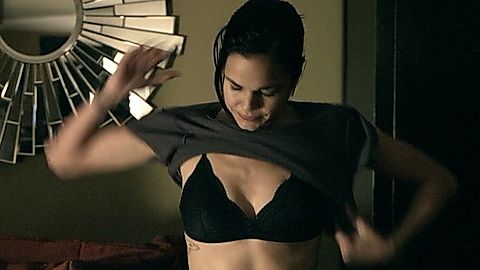 Pic: Lina Esco in S.W.A.T. (2017)