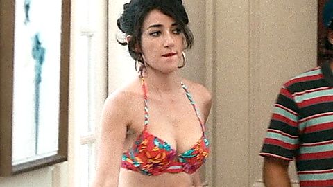Pic: Mimi Davila in Embattled (2020)