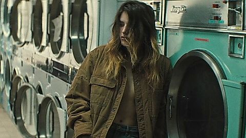 Pic: Bella Thorne in Girl (2020)