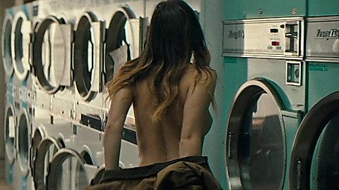 Pic: Bella Thorne in Girl (2020)