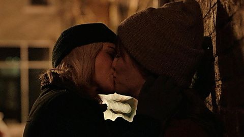 Pic: Kristen Stewart in Happiest Season (2020)