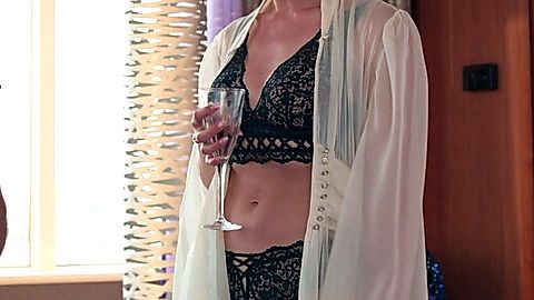 Pic: Julia Kamińska in Fierce (2020)