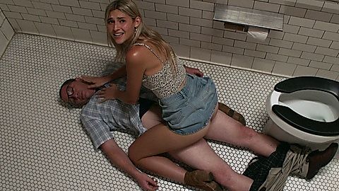 Pic: Biz Betzing in Shameless (2011)