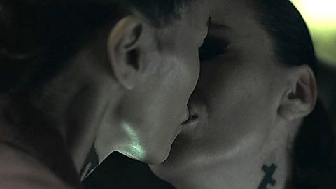 Pic: Cara Gee in The Expanse (2015)