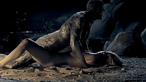 Pic: Amber Heard in The Stand (2020)