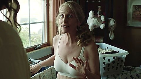 Pic: Carrie Aizley in Lazy Susan (2020)