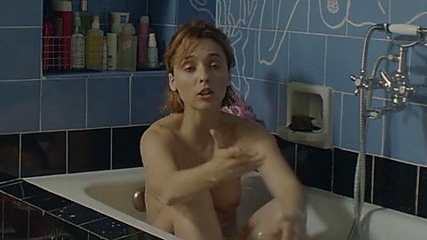 Pic: Leticia Dolera in Perfect Life (2019)