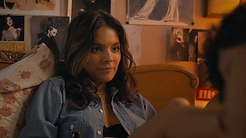 Pic: Caitlin Stasey in Bridge and Tunnel (2021)