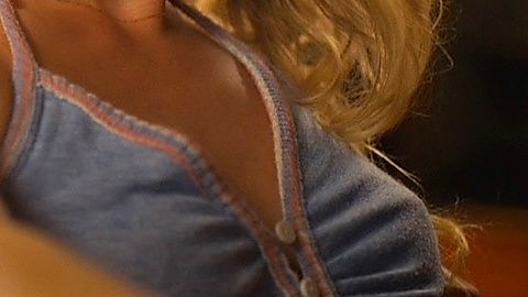 Pic: Isabella Farrell in Bridge and Tunnel (2021)
