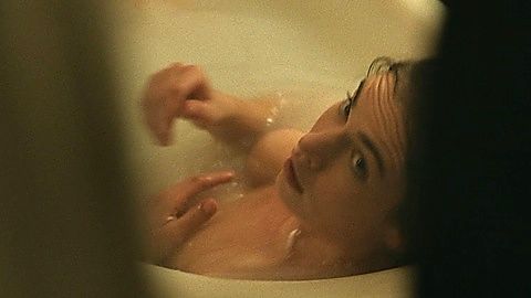 Pic: Lily James in The Dig (2021)
