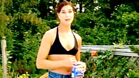 Pic: Brooke Shields in The Weekend (1999)