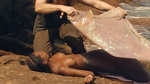 Pic: Jessica Córes in Invisible City (2021)