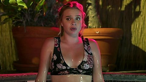 Pic: Sylvia Joan in The Breakdown (2021)