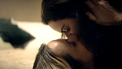 Pic: Zoë Tapper in The One (2021)