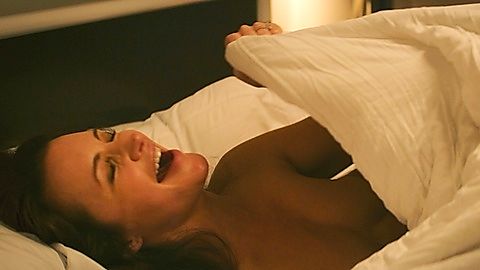 Pic: Kristin Davis in Deadly Illusions (2021)