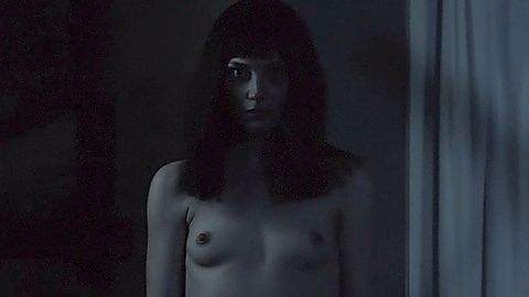 Pic: Destiny Millns in Amber's Descent (2021)